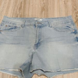 Kensie denim short